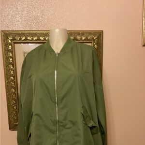 NWT Smartsheet Waterproof Windbreaker Size Large